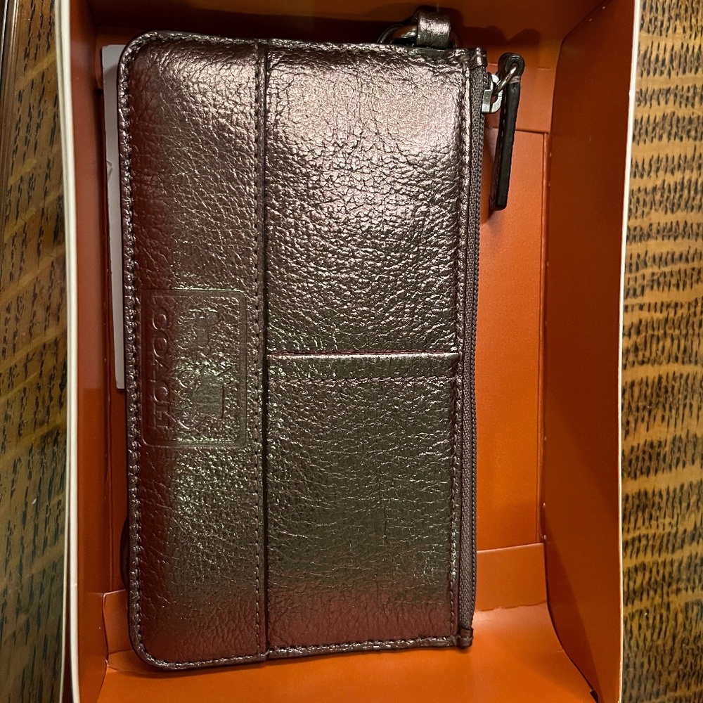 Coach wristlet gunmetal metallic